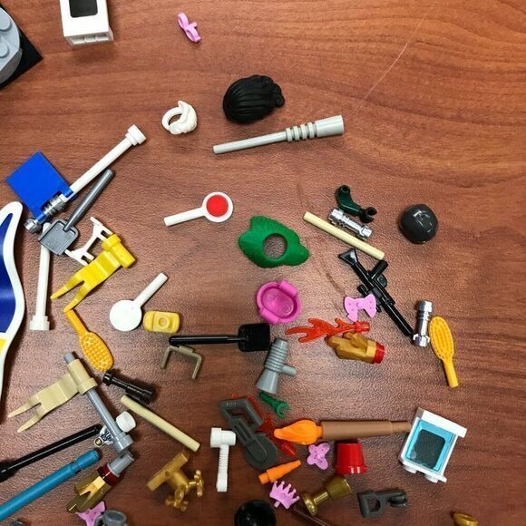 Lego minifigures accessories -‎ pieces - parts and other stuff - Picture 4 of 7